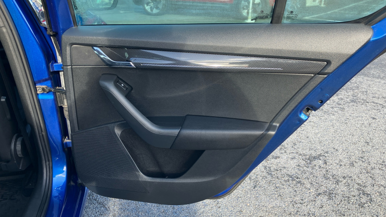 Skoda Octavia 2.0 TSI vRS 5dr DSG Petrol Hatchback